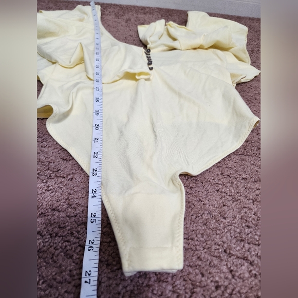 Free People Intimately Matilda Ruffle Bodysuit In Pale Yellow NWOT Size Medium - Picture 10 of 10